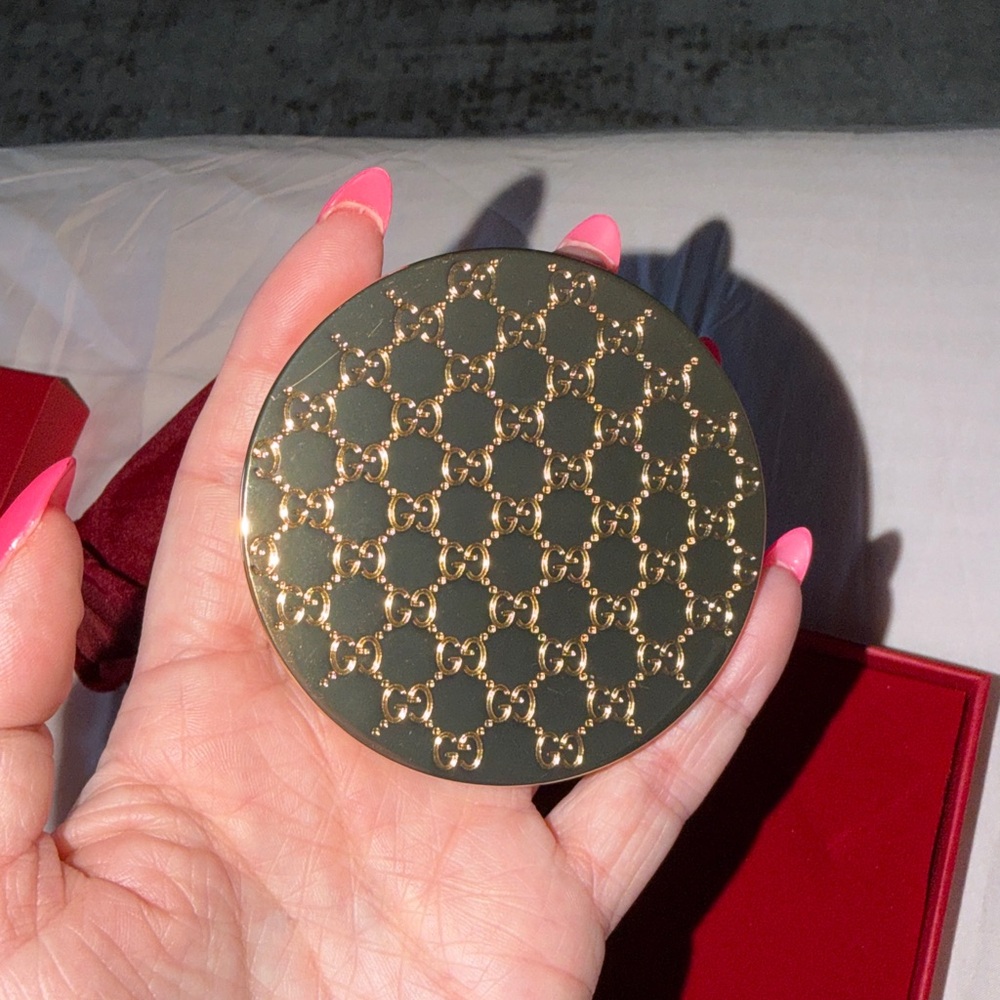 Gucci compact mirror